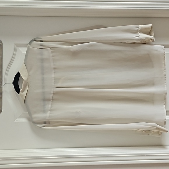 BCBGeneration button down blouse - Picture 3 of 3